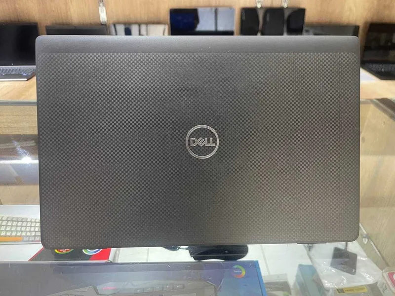 DELL Carbon Latitude 7320 Core i5-1145G7 ram 8 ssd 256 5 DELL Carbon Latitude 7320 Core i5-1145G7 ram 8 ssd 256 5