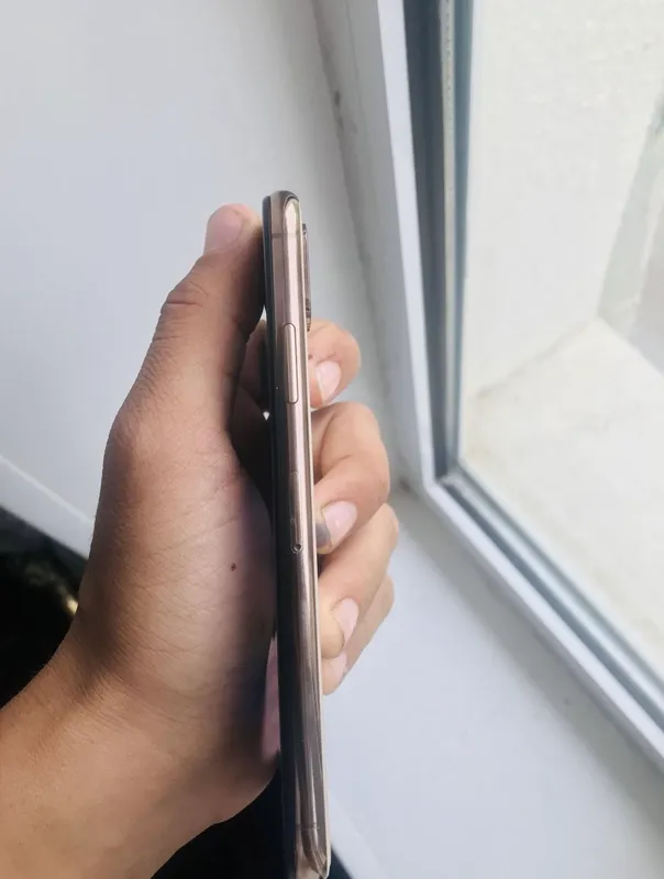 iPhone XS 256 ГБ 4 iPhone XS 256 ГБ 4