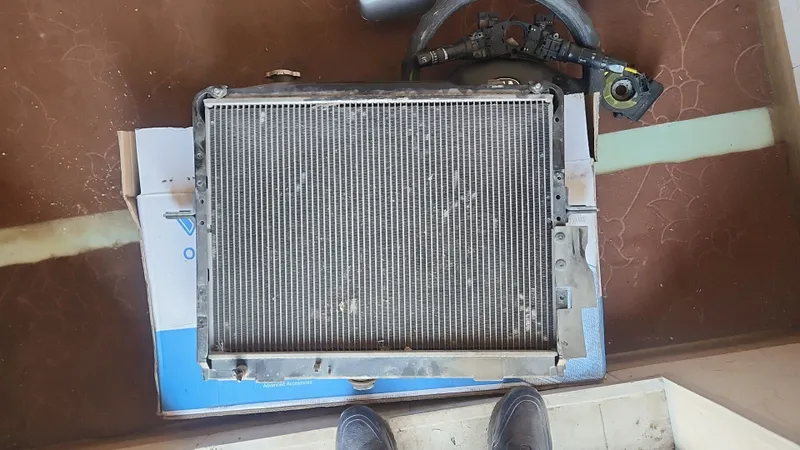 Kia bongo radiator. Holati a'looo b/u
