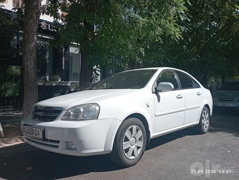 Lasetti 1.8 holati yaxshi 1 Lasetti 1.8 holati yaxshi 1