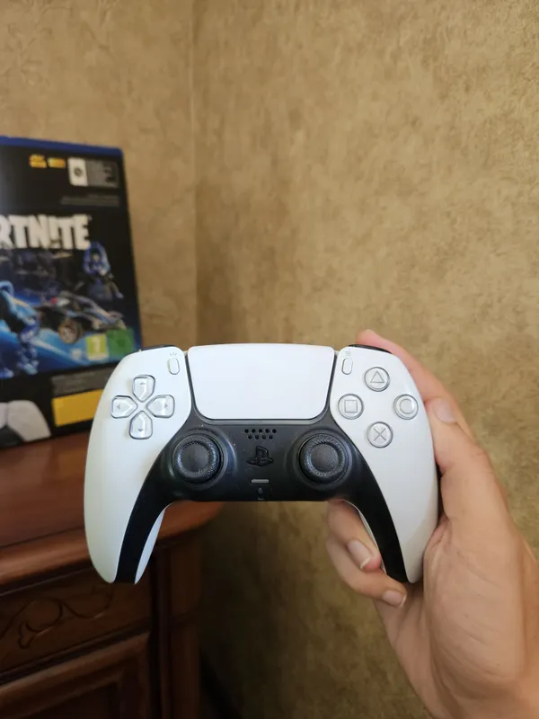 Playstation 5 slim 1 Tb. 4