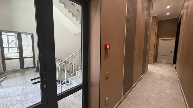 Офис 600 у.е в месяц ор-р Нукусская,8 роддом — фото 1