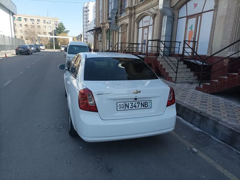 Jentra sotiladi yaxshi xolatda 8 Jentra sotiladi yaxshi xolatda 8