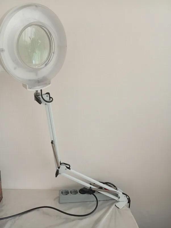 Kosmetologik lampa 2 Kosmetologik lampa 2