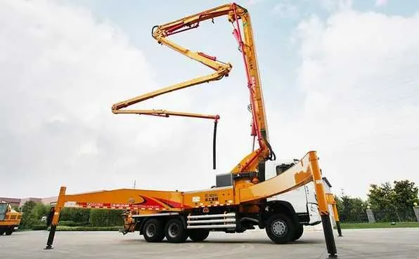 Бетононасосный грузовик XCMG 52m с шасси HOWO Hb52V 2026 CIP TASHKENT — фото 3