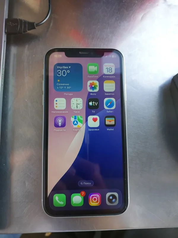 Iphone 11 sotiladi 6 Iphone 11 sotiladi 6