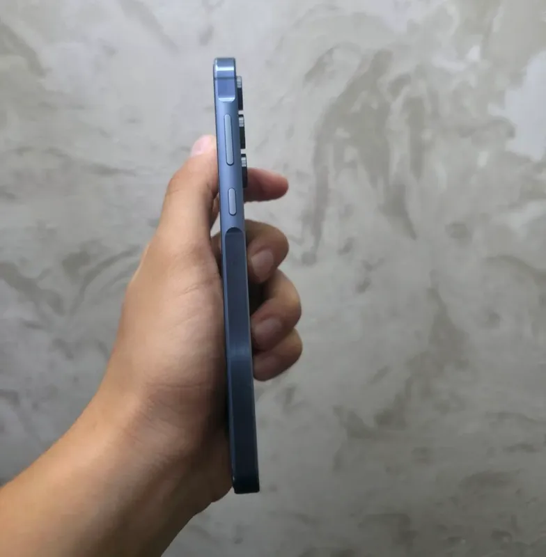Samsung A55 4 Samsung A55 4