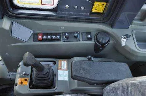XCMG ZL50GN погрузчик 3,2 куб джойстик двойной масленый фильтр — фото 1 XCMG ZL50GN погрузчик 3,2 куб джойстик двойной масленый фильтр — фото 1