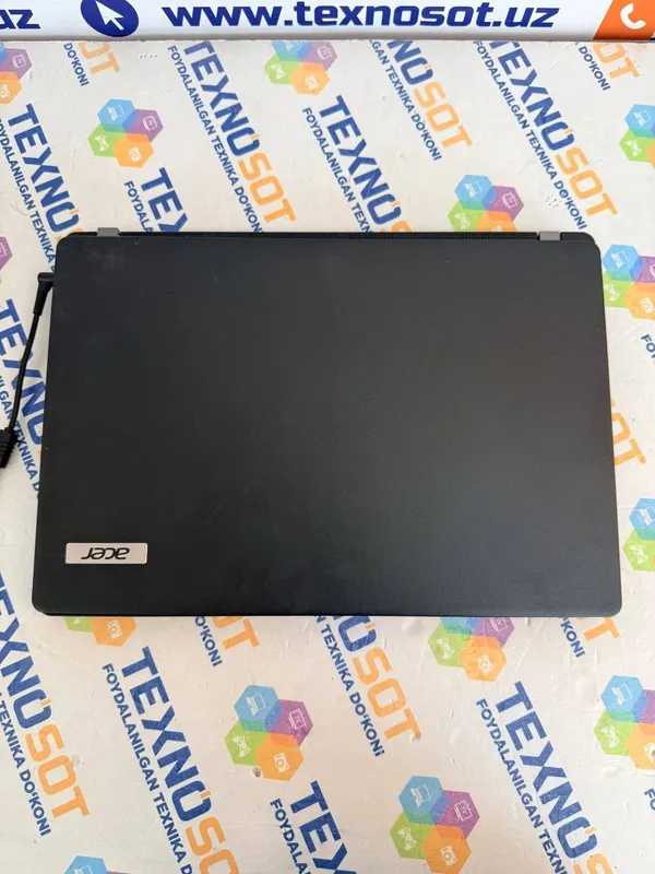 Acer TravelMate 2
