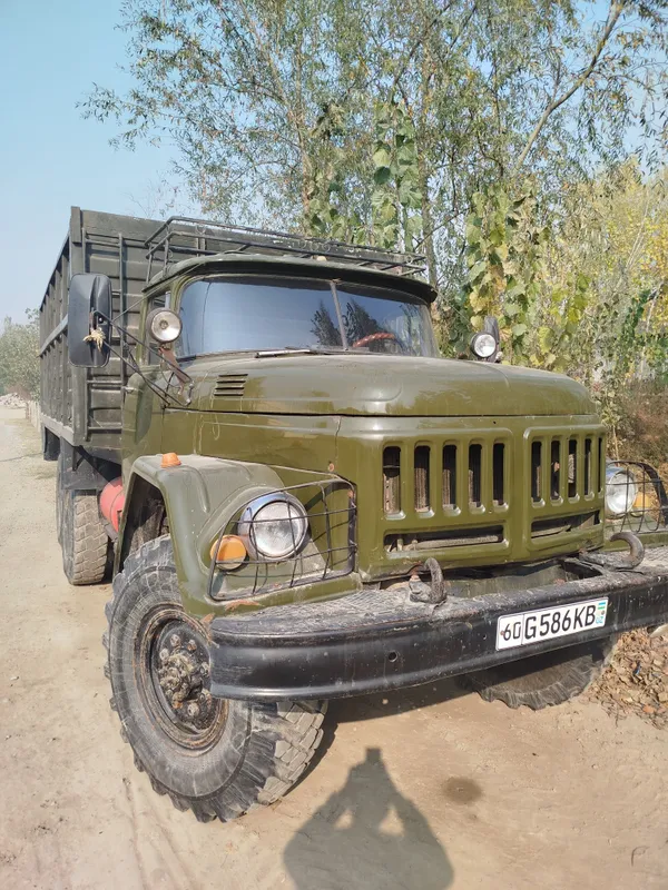 Zil 131 yili 1985 naxadu holatda