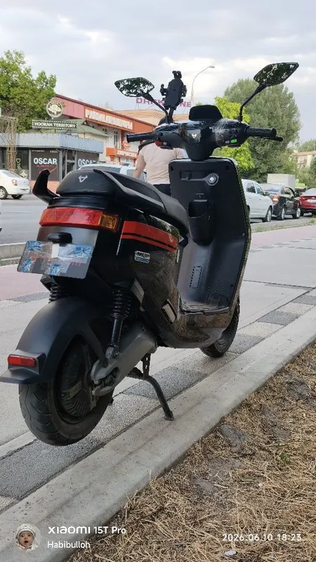 Скутер Niu Mqi plus sport 42 Ампер