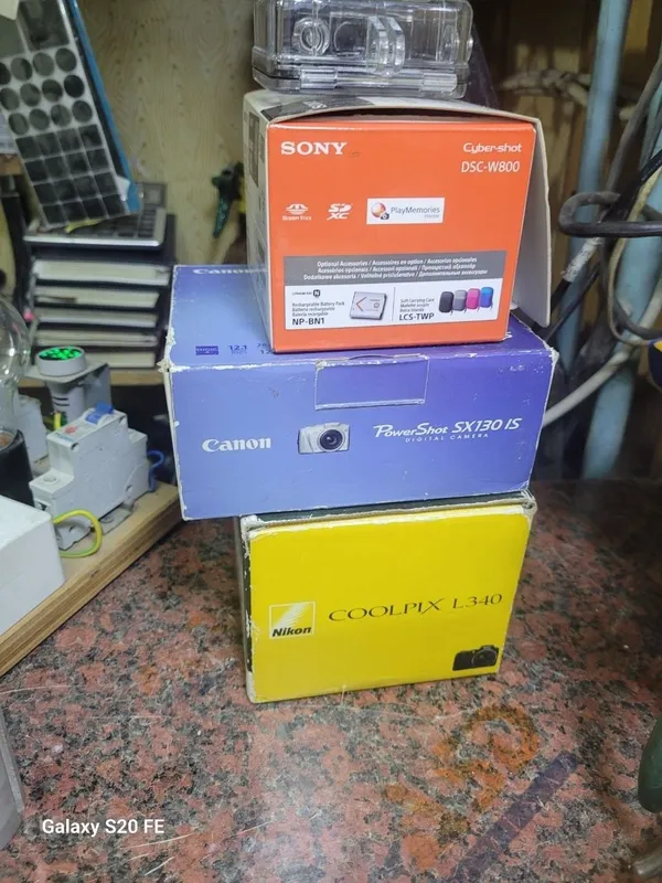 Sony Cyber-shot DSC-W800 20.1 МП | Полный комплект | Отличное состояни 2