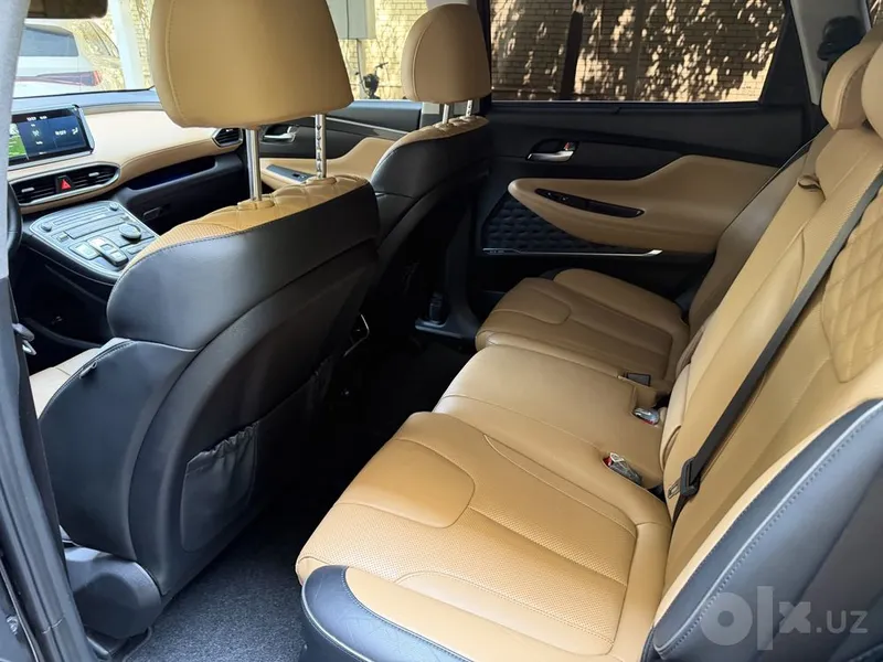 Hyundai Santa Fe 3.5 eng fuli 2022 toza 5 Hyundai Santa Fe 3.5 eng fuli 2022 toza 5
