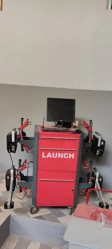Развал схождение аппарат LAUNCH - сотилади.