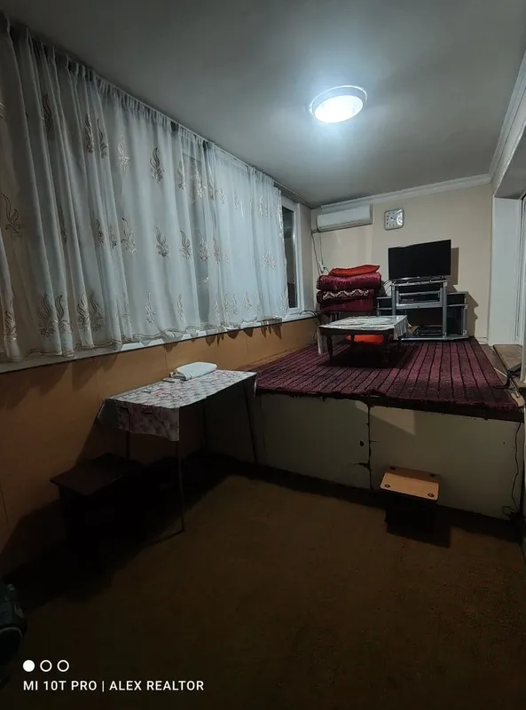 Продам 3х ком кв Спутник 4 кирпич 77 серия Метро Чинар рядом Ярмарка — фото 6
