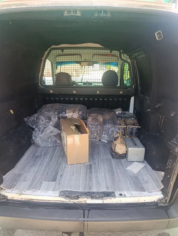Продам автомобиль Пежо партнёр 4