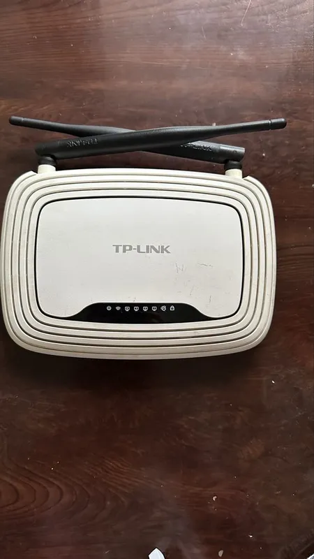 Router TP-Link TL-WR841N