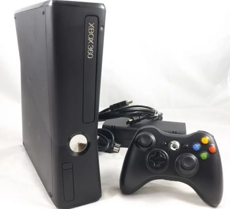 Xbox 360 slim 1