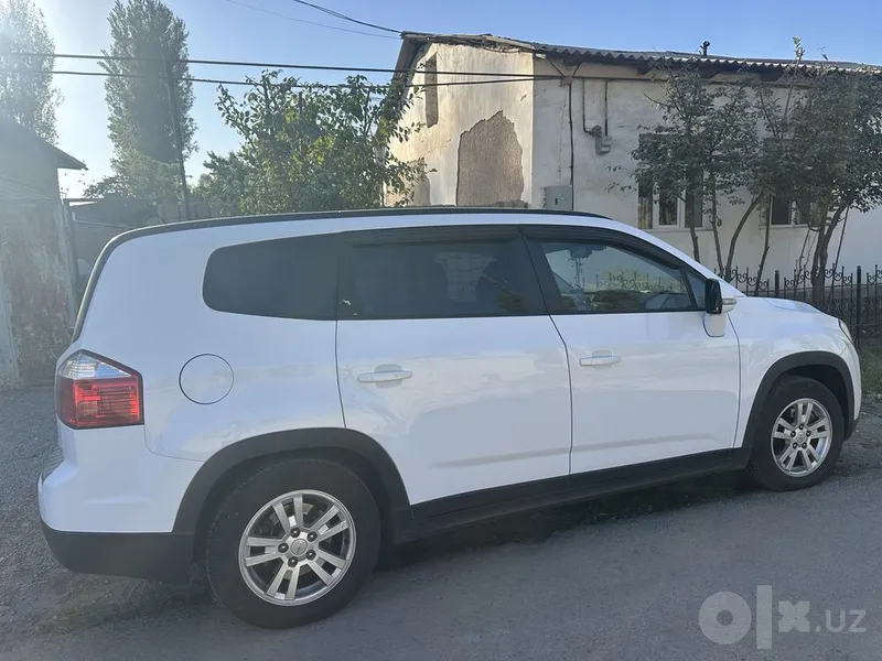 Chevrolet Orlando 4 Chevrolet Orlando 4