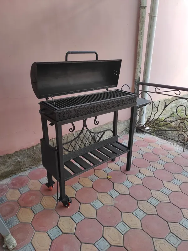 Shashlik va barbekyu uchun mangal 2