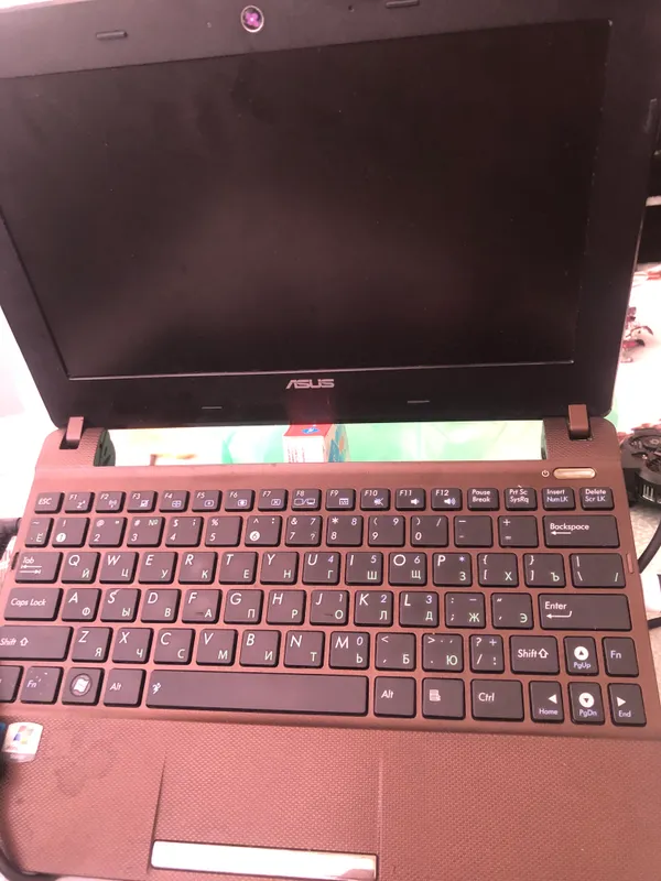 Мини-ПК Asus EE 1 Мини-ПК Asus EE 1