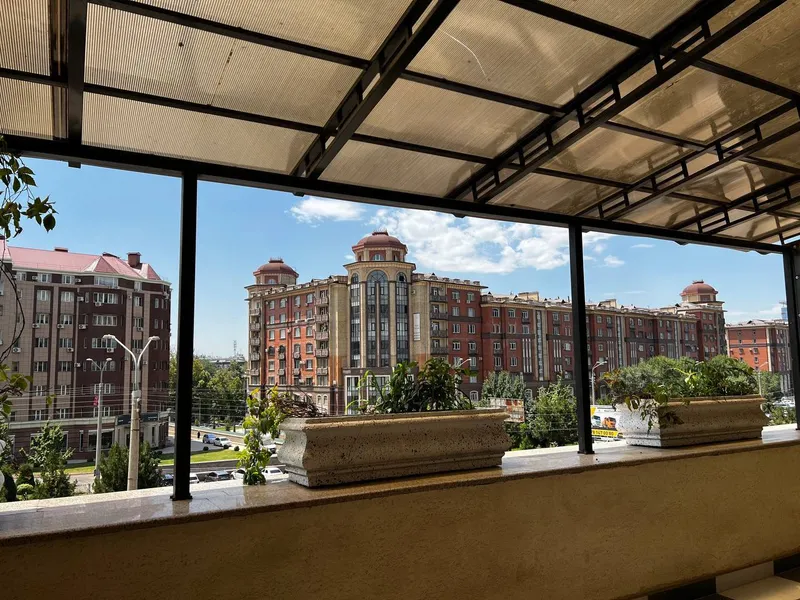 3 xonali kvartira, 120 m2, Yunusobod 10