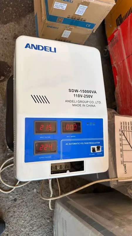 15 kVA devorga ilinadigan stabilizator | Uy va ofis uchun — фото 1