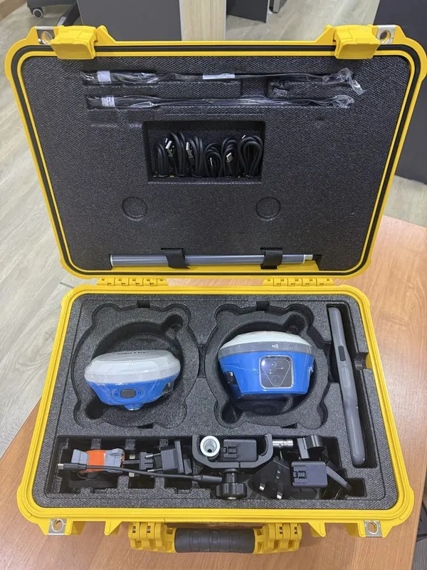 ГНСС приемник, GPS, GNSS pryomnik lazer Gintec G50 1 ГНСС приемник, GPS, GNSS pryomnik lazer Gintec G50 1