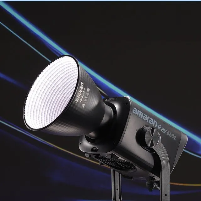 Amaran 660C RGB видеосвет для студии и блогеров
