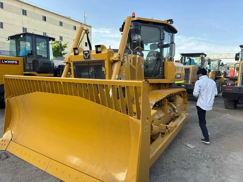 Гусеничный бульдозер XCMG D170 (без рыхлителя) — фото 2
