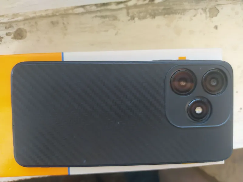 TECNO SPARC 10C 2 TECNO SPARC 10C 2