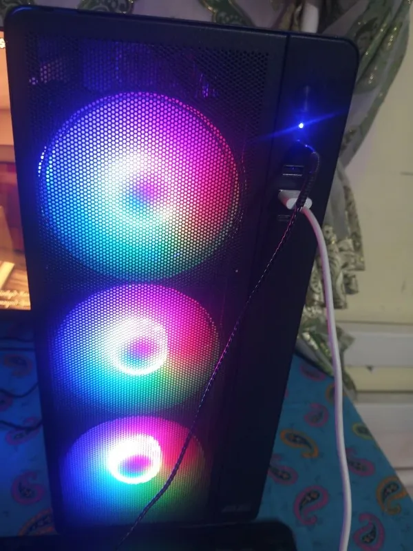 Gaming PC | i3-12100F | GTX 1660 Super | 16GB RAM | SSD 512GB | Monito