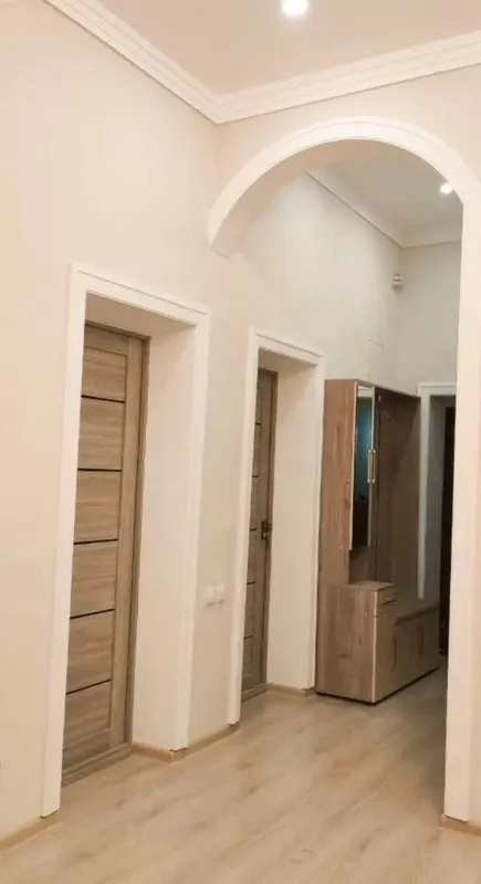 Ikkilamchi uy-joy, 3 xonali kvartira (Mirobod tumani) 10