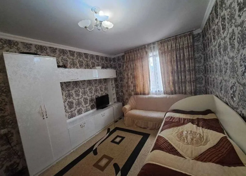 Мирабадский район