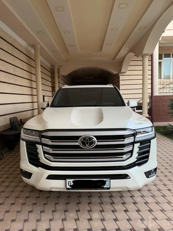 Land Cruiser 300 sotiladi 2 Land Cruiser 300 sotiladi 2