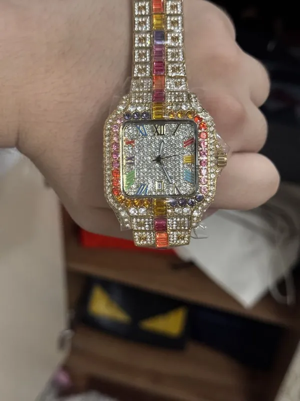 Часы Cartier с камянми 3 Часы Cartier с камянми 3
