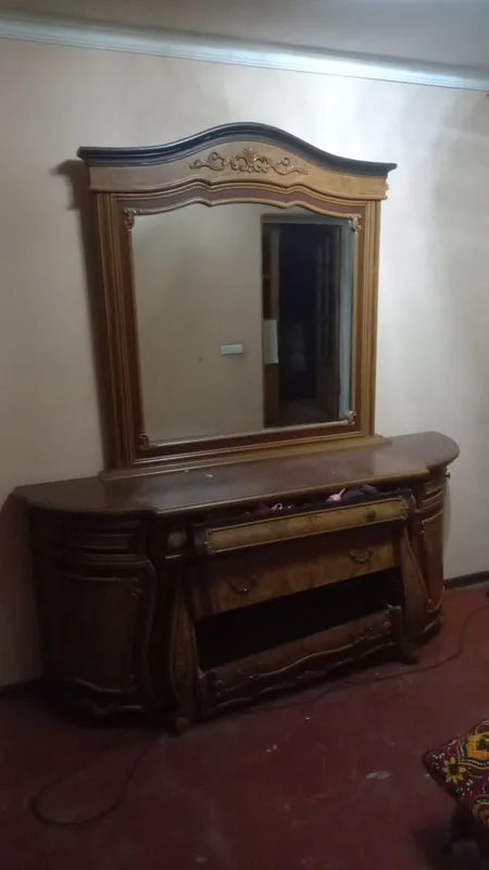 Mebel sotiladi 2