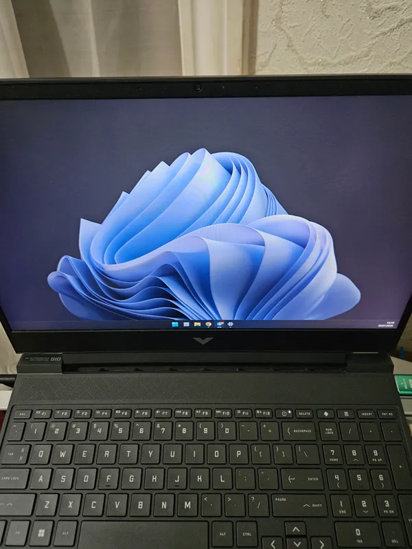 HP VICTUS 15 (RYZEN 5 7535HS, RTX 2050, 16GB DDR5) 2