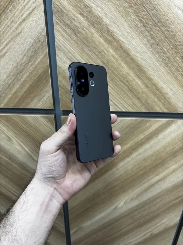 Vivo X200 Fe 12/512GB Global — фото 2
