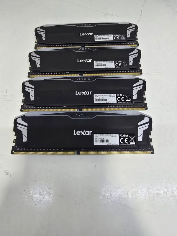 Ddr 4 8Gb 3600 Lexar RGB