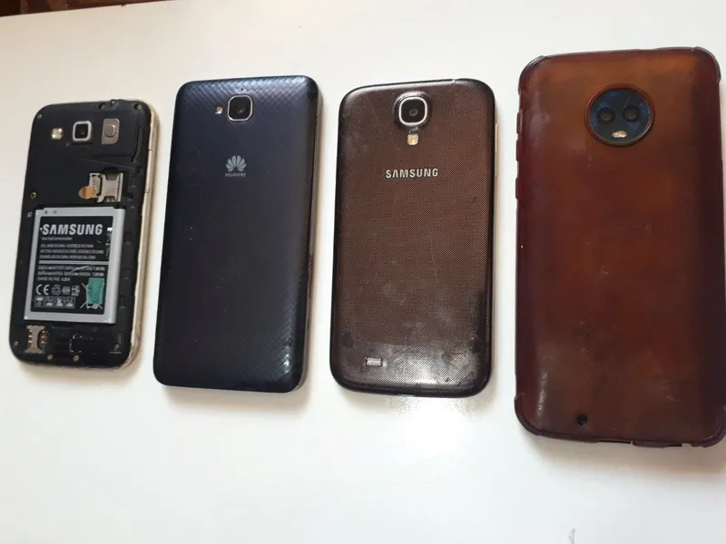 Модели Samsung J7, S4 недорого 5