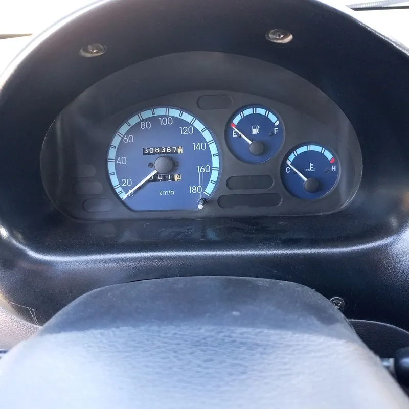 Matiz sotiladi yili 2012. Generalniy berilmaydi. 5