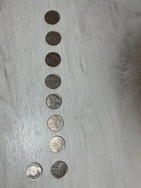 10 сом Узбекистан 2001 г.