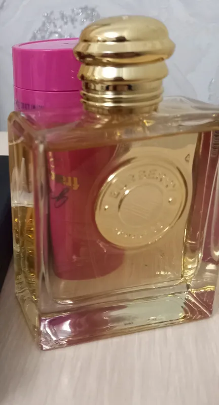 Burberry goddess 100% original atir