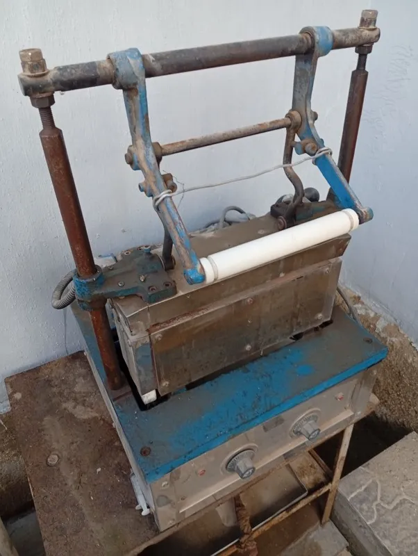 Muzqaymoq uchun vafli apparat(fakel)