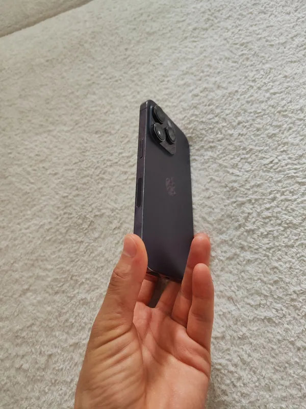iPhone 14 pro, хорошо использованный, мой 3