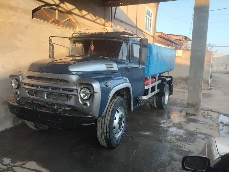 Zil vodavoz 8tonnalik 0dan taxlangan — фото 3