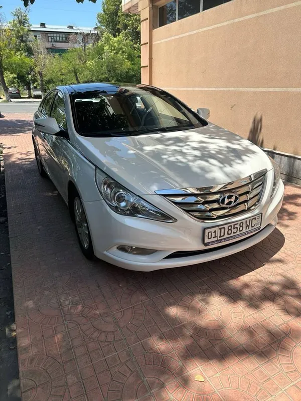 Hyundai Sanata Full в идеальном состоянии, наличная аренда, бартер, trade-in 1 Hyundai Sanata Full в идеальном состоянии, наличная аренда, бартер, trade-in 1
