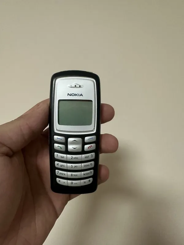 Nokia 2100 1 Nokia 2100 1
