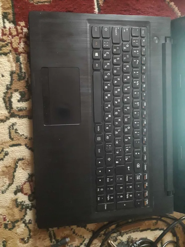 Lenovo yahshi noutbuk sotiladi 4 Lenovo yahshi noutbuk sotiladi 4